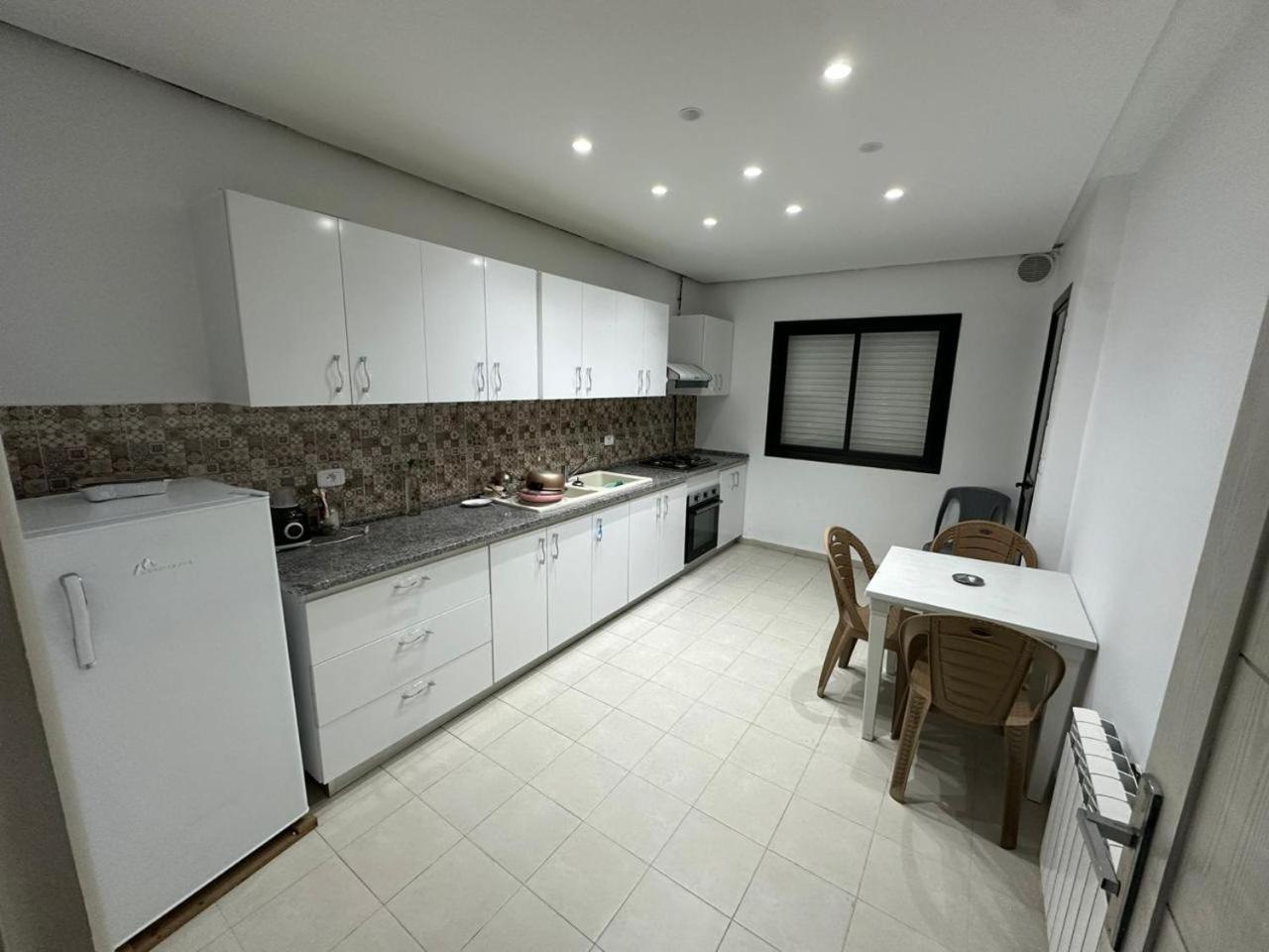 Dhekra S2 R2 Appartement *